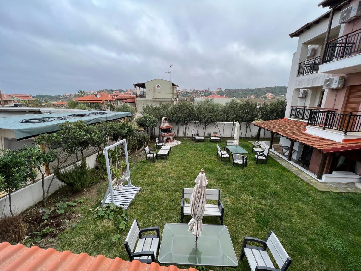 Nea Roda Apartments Exteriér fotografie